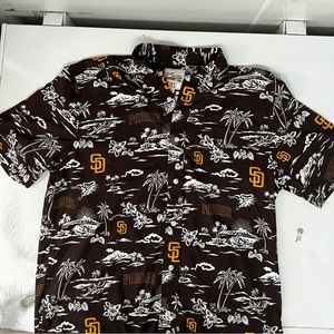Reyn Spooner San Diego Padres Hawaiian Style button up shirt. Medium